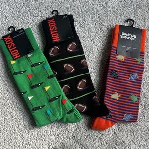 Men’s Hotsox and Unsimply Stitched Dress Socks